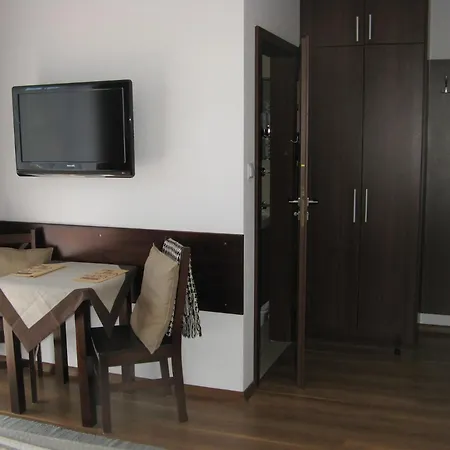 Alicja Apartment